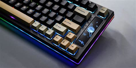PBT Keycaps The <strong>YUNZII</strong> keycap Set delivers in quality with ultra-durable PBT plastic whose legends will never wear away. . Yunzii keyboards